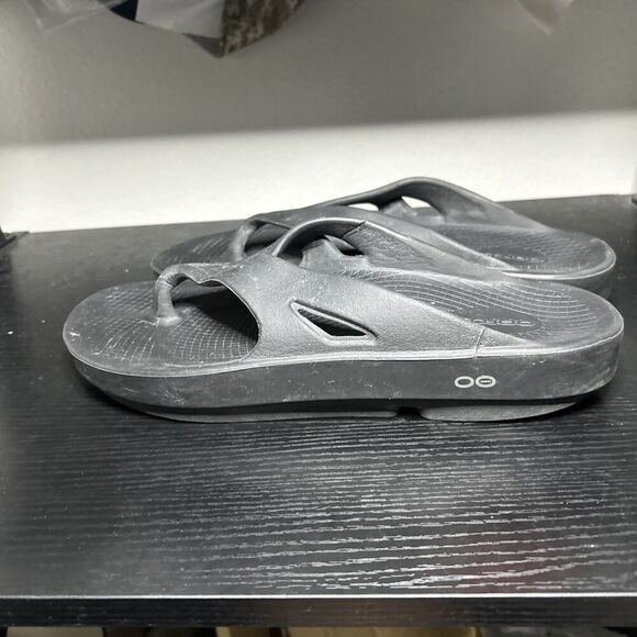 OOFOS OOriginal Mens Size 11 US Black Thong Sandals - Picture 6 of 12